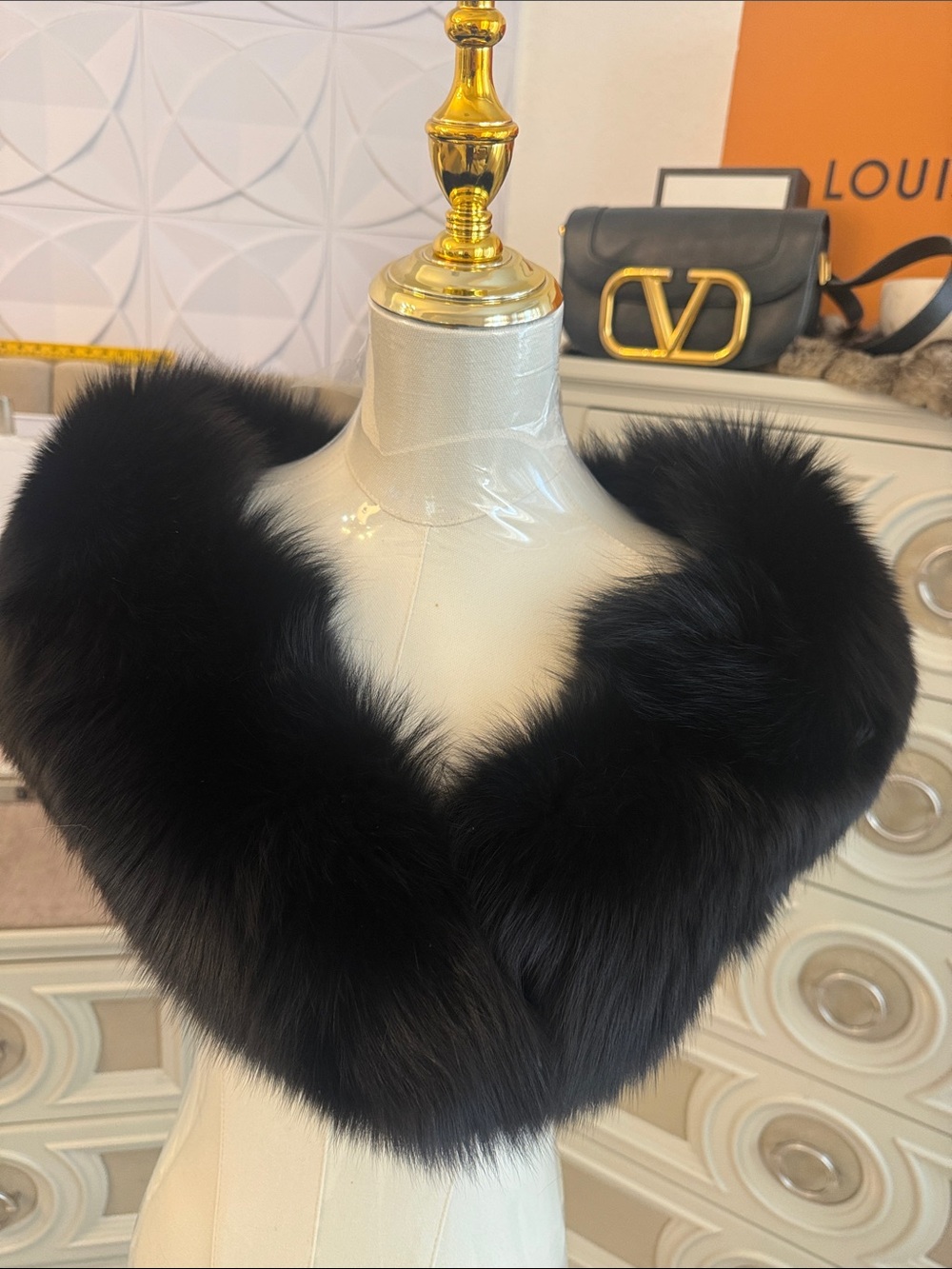 Real Fox fur jet black wrap collar